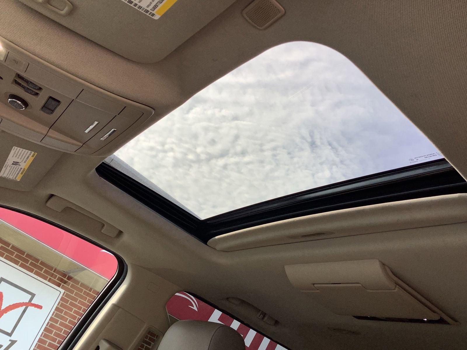 Used 2018 GMC Yukon XL SLT w/ Open Road Package image 20