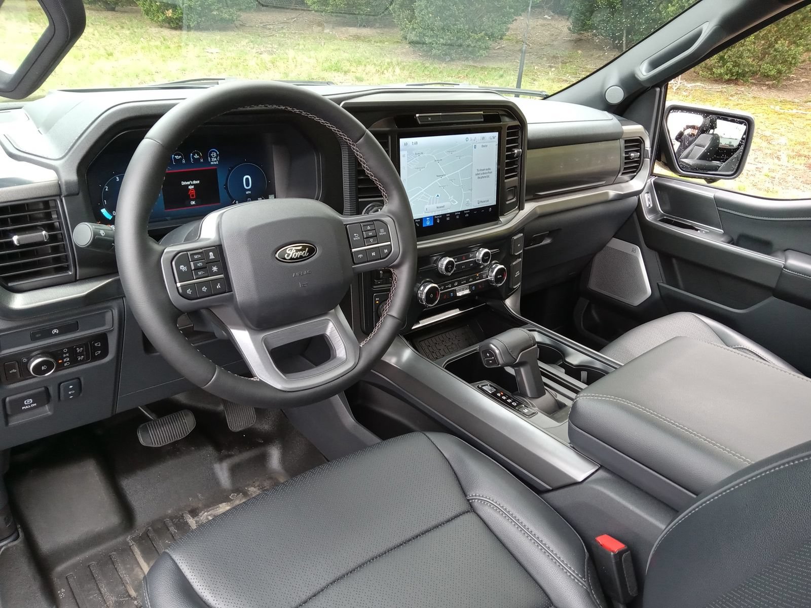 Used 2025 Ford F150 Lariat w/ Equipment Group 502A High AWD/4WD image 14