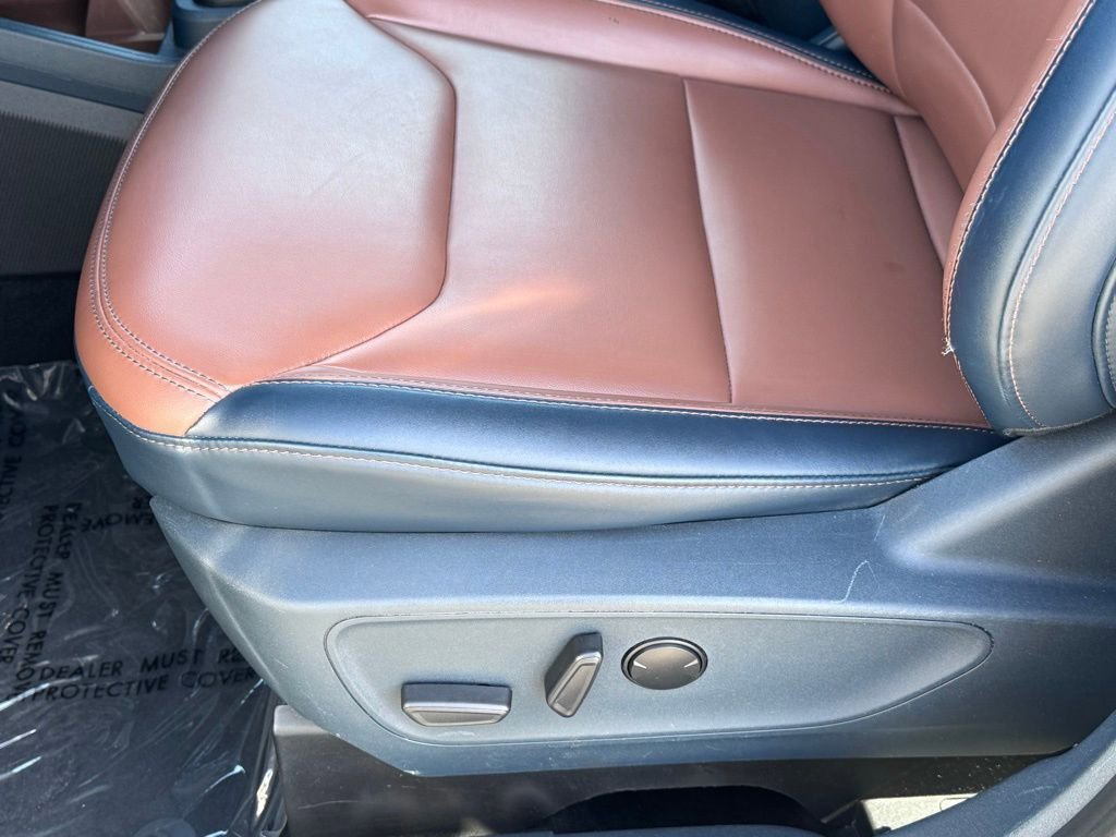 Used 2022 Ford Maverick Lariat image 29