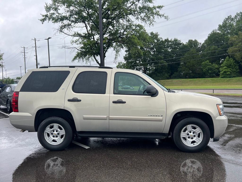 Used 2007 Chevrolet Tahoe LS RWD image 7