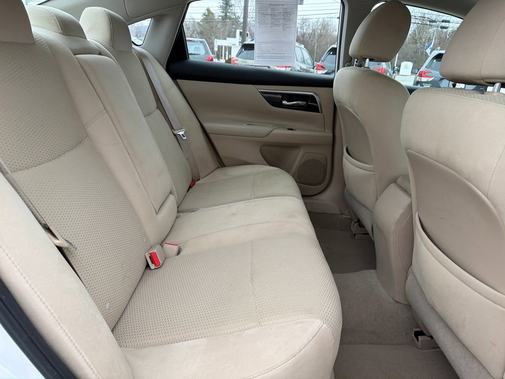 Used 2014 Nissan Altima 2.5 S w/ Sport Value Package image 28