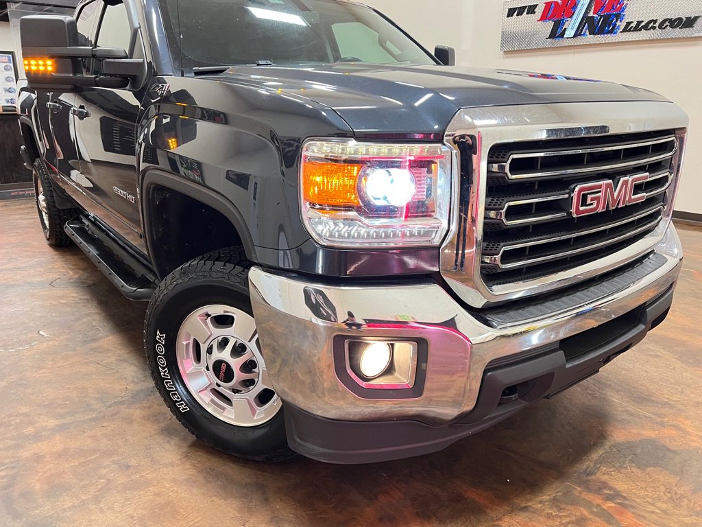 Used 2019 GMC Sierra 2500 SLE w/ SLE Preferred Package AWD/4WD image 38