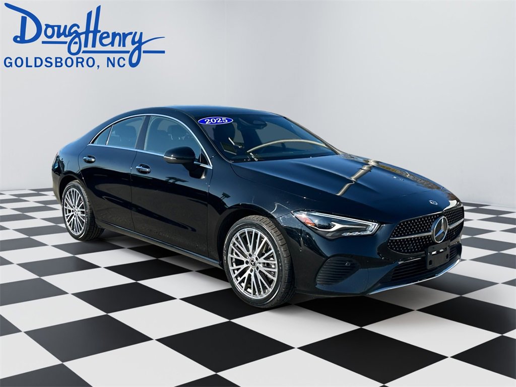 Used 2025 Mercedes-Benz CLA 250 4MATIC image 7