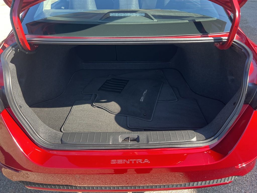 Certified 2023 Nissan Sentra SV FWD image 11