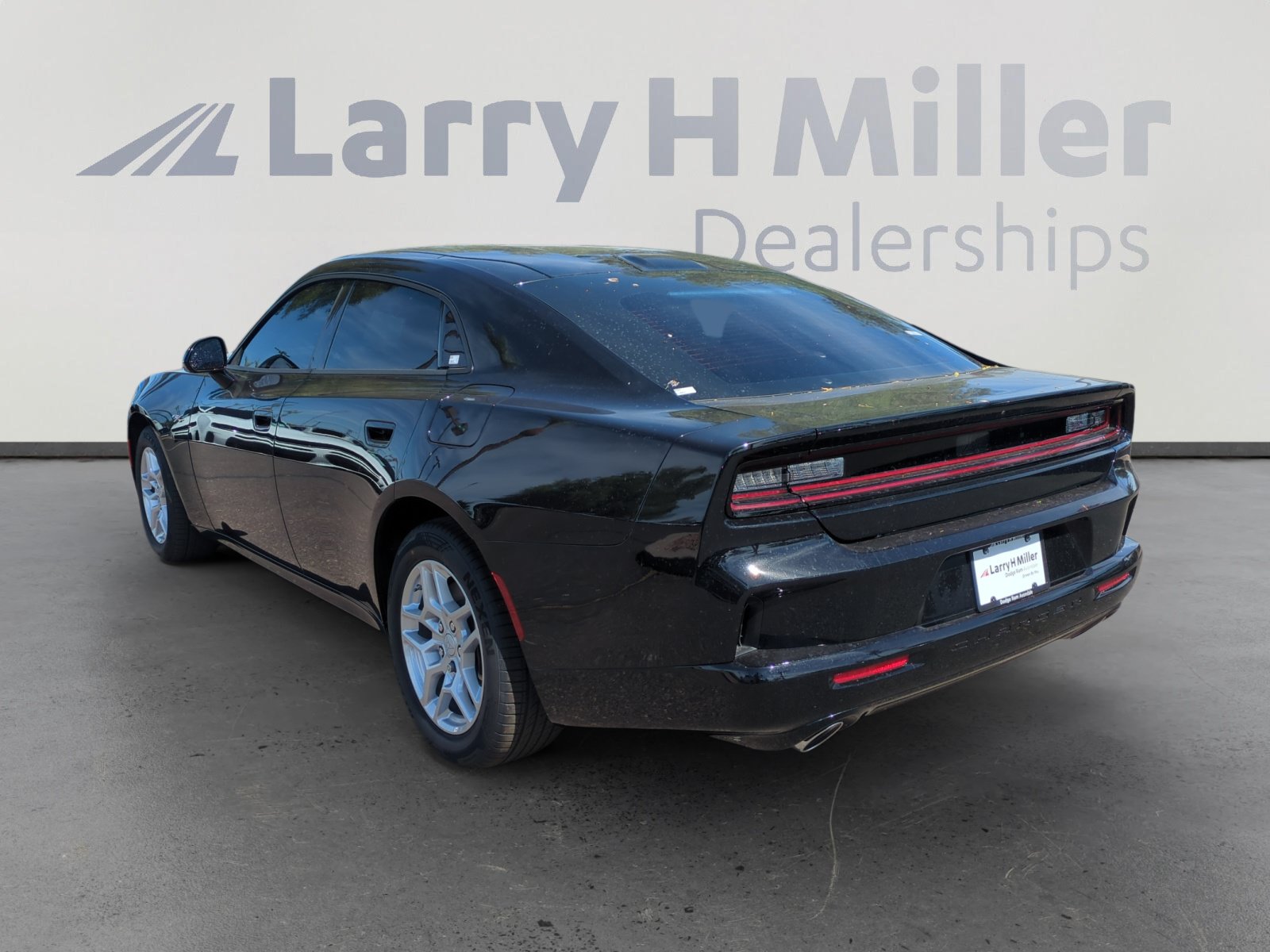 New 2026 Dodge Charger R/T AWD/4WD image 3