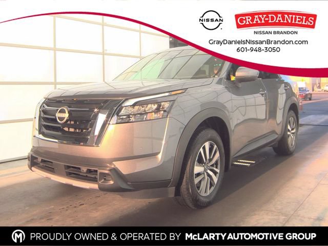 Certified 2025 Nissan Pathfinder SL FWD image 1