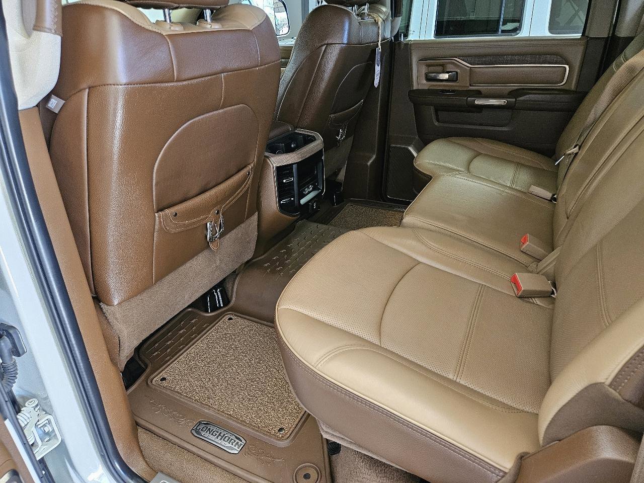 Used 2022 RAM 3500 Limited AWD/4WD image 27