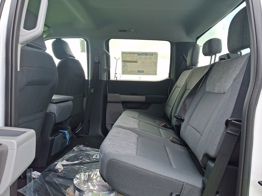 New 2026 Ford F350 XLT w/ FX4 Off-Road Package AWD/4WD image 6