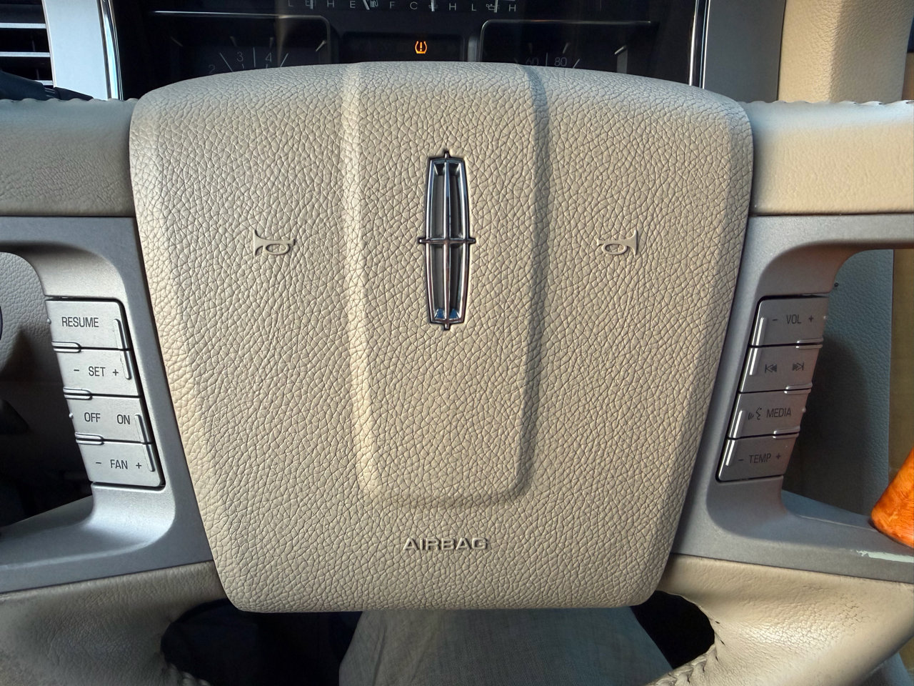 Used 2008 Lincoln Navigator 4WD image 12