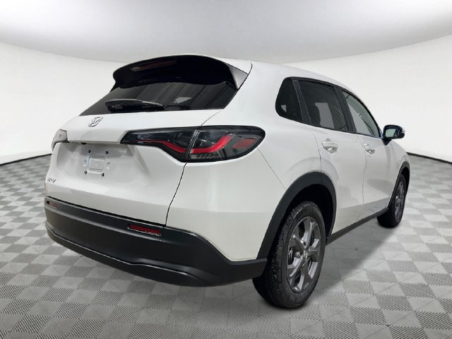 New 2027 Honda HR-V LX image 6