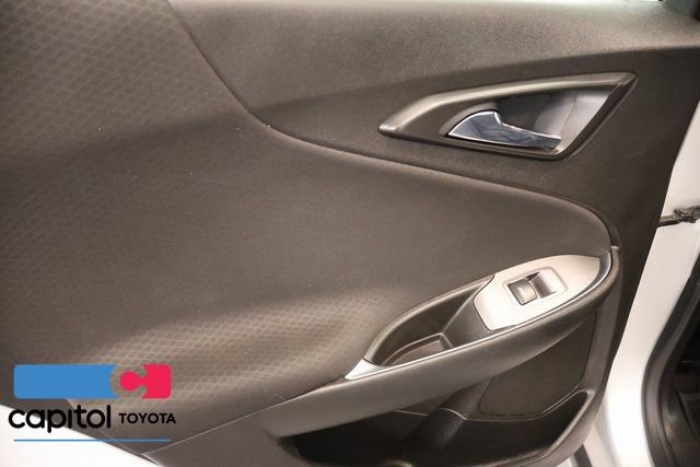 Used 2018 Chevrolet Malibu LT FWD image 29