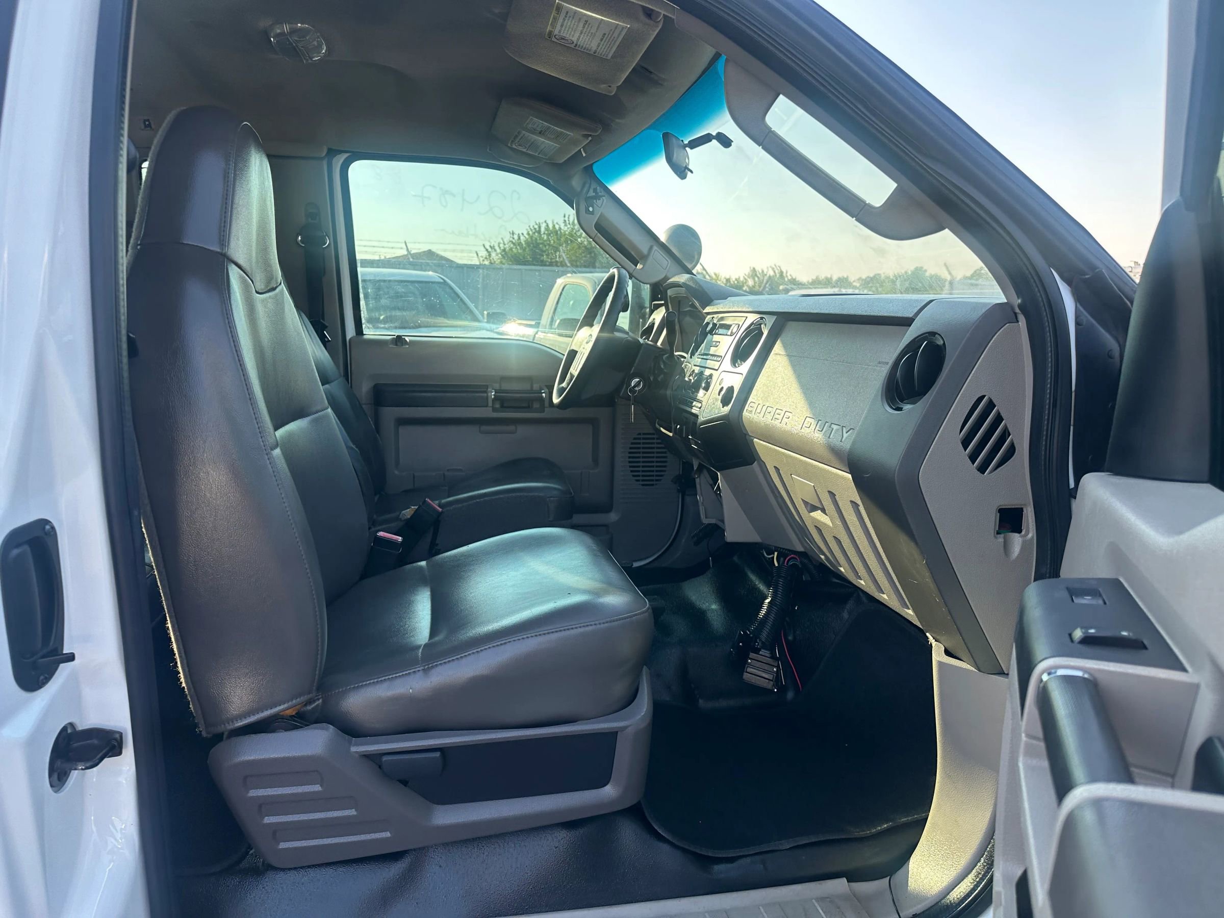 Used 2009 Ford F250 XL AWD/4WD image 12