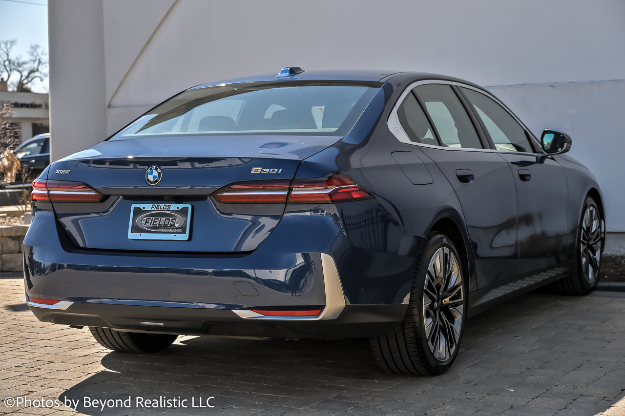 Used 2026 BMW 530i xDrive image 12