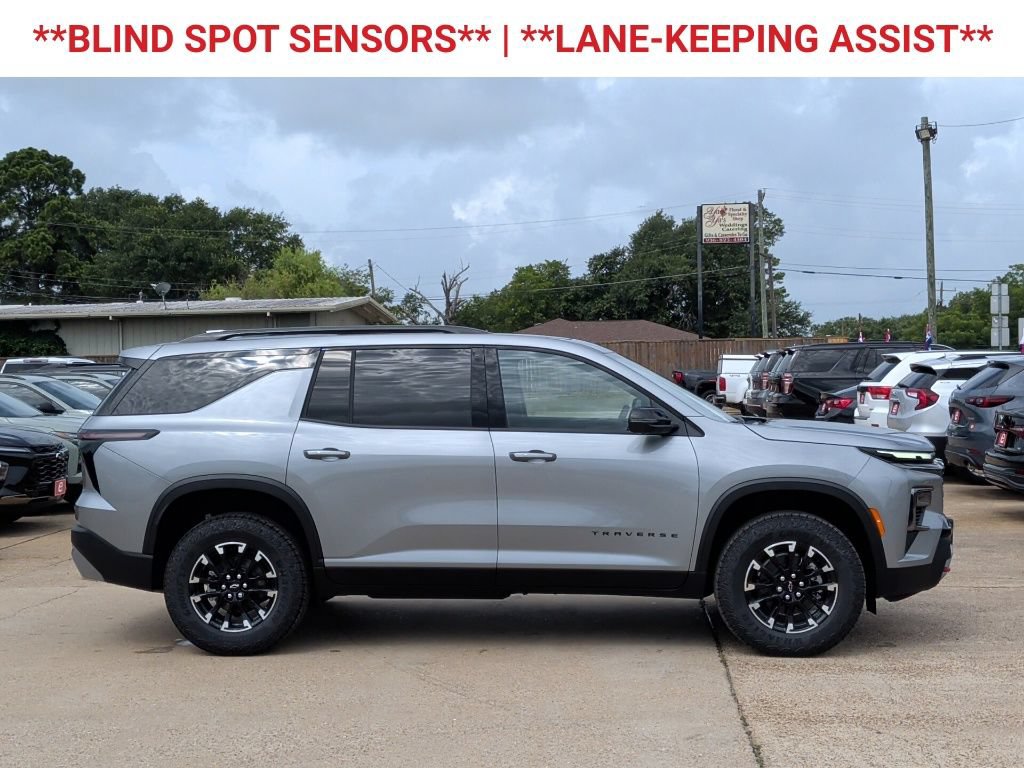 New 2026 Chevrolet Traverse Z71 w/ Driver Confidence Package AWD/4WD image 10