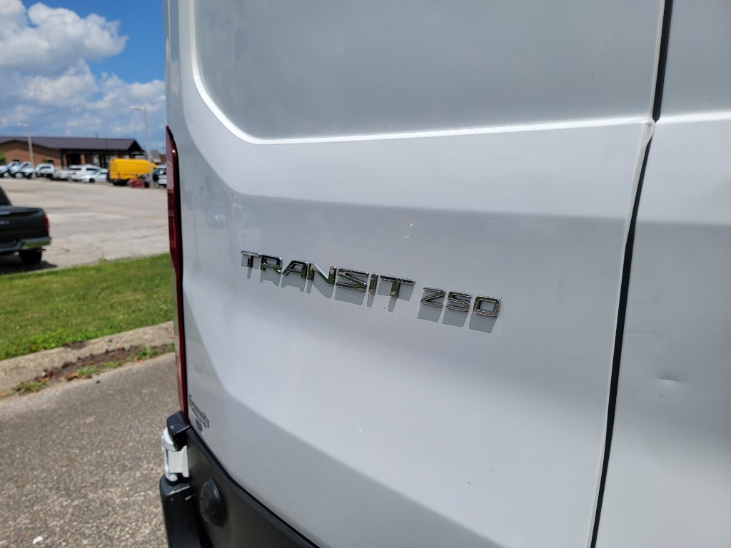 Used 2022 Ford Transit 250 148 High Roof w/ Load Area Protection Package image 31