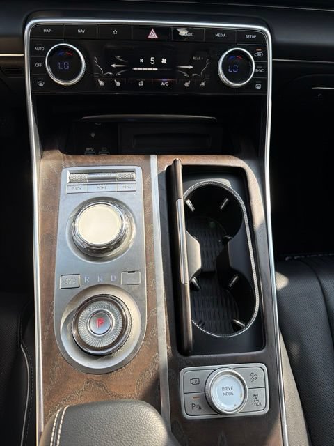 Used 2023 Genesis GV80 2.5T w/ Advanced Package AWD/4WD image 25