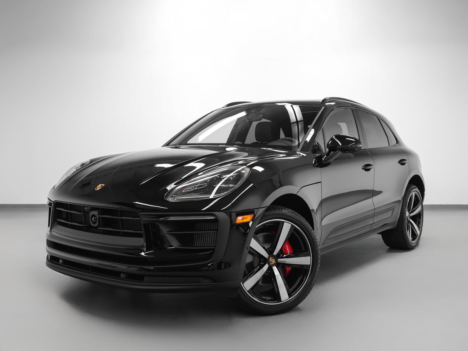 New 2026 Porsche Macan S AWD/4WD image 6