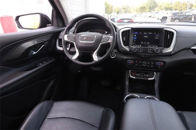 Used 2024 GMC Terrain SLT image 21