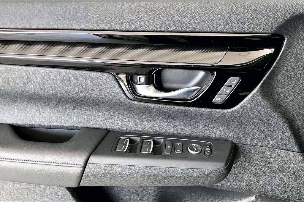 Used 2024 Honda CR-V EX-L image 32