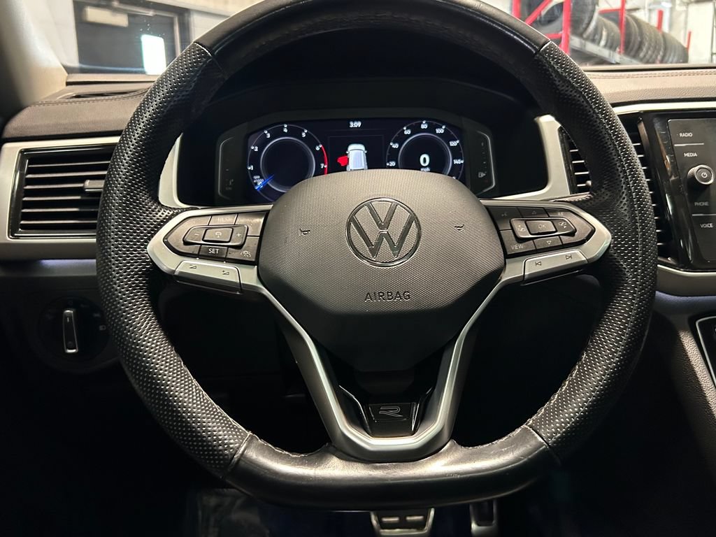 Used 2022 Volkswagen Atlas SEL Premium R-Line AWD/4WD image 15