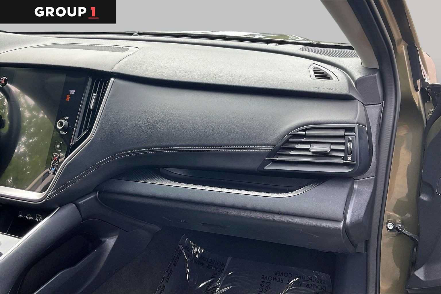 Certified 2024 Subaru Outback Premium AWD/4WD image 18