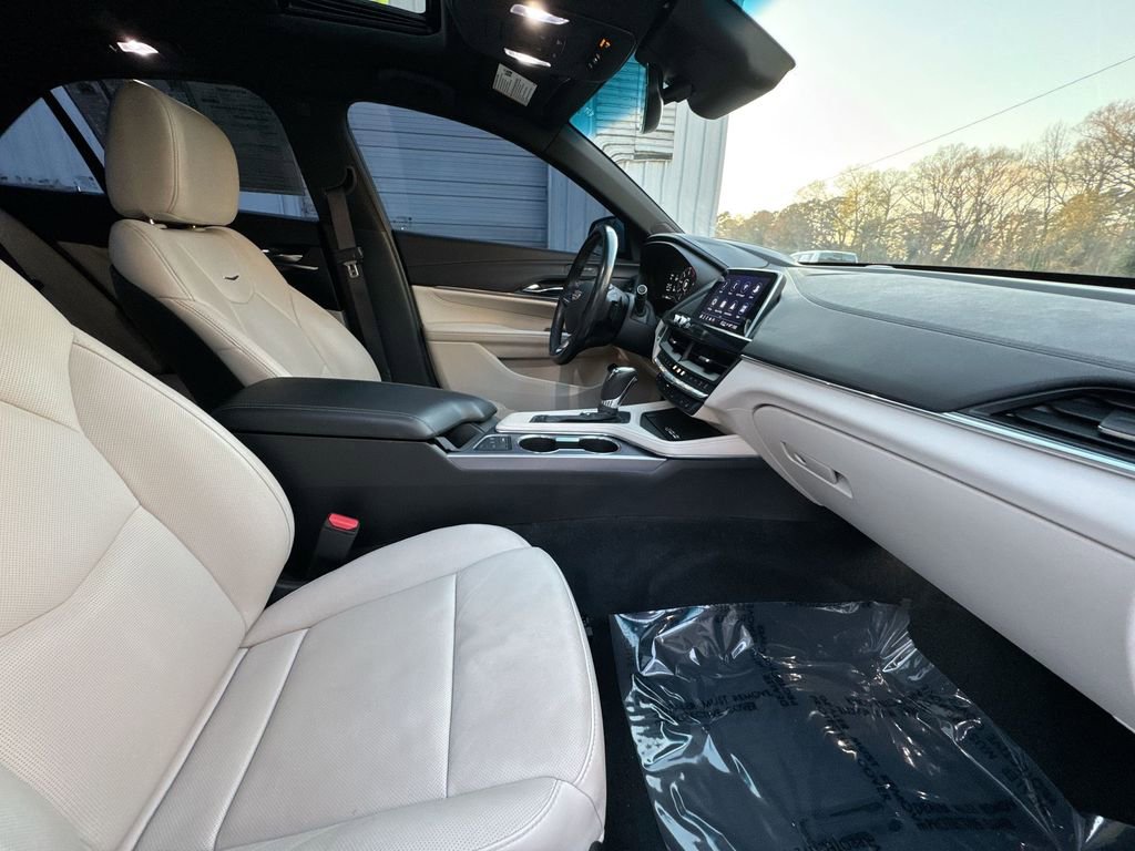 Used 2023 Cadillac CT4 Premium Luxury w/ Technology Package image 31