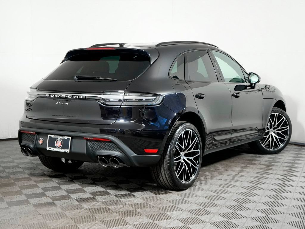 Certified 2026 Porsche Macan AWD/4WD image 7