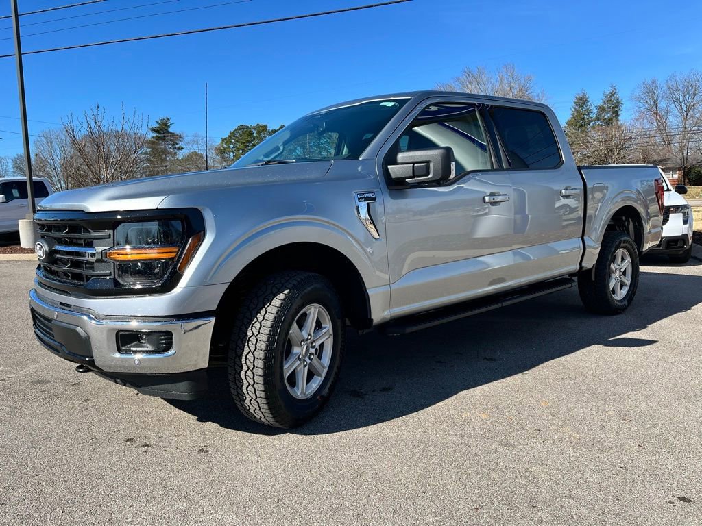 New 2026 Ford F150 XLT w/ Equipment Group 302A MID image 3