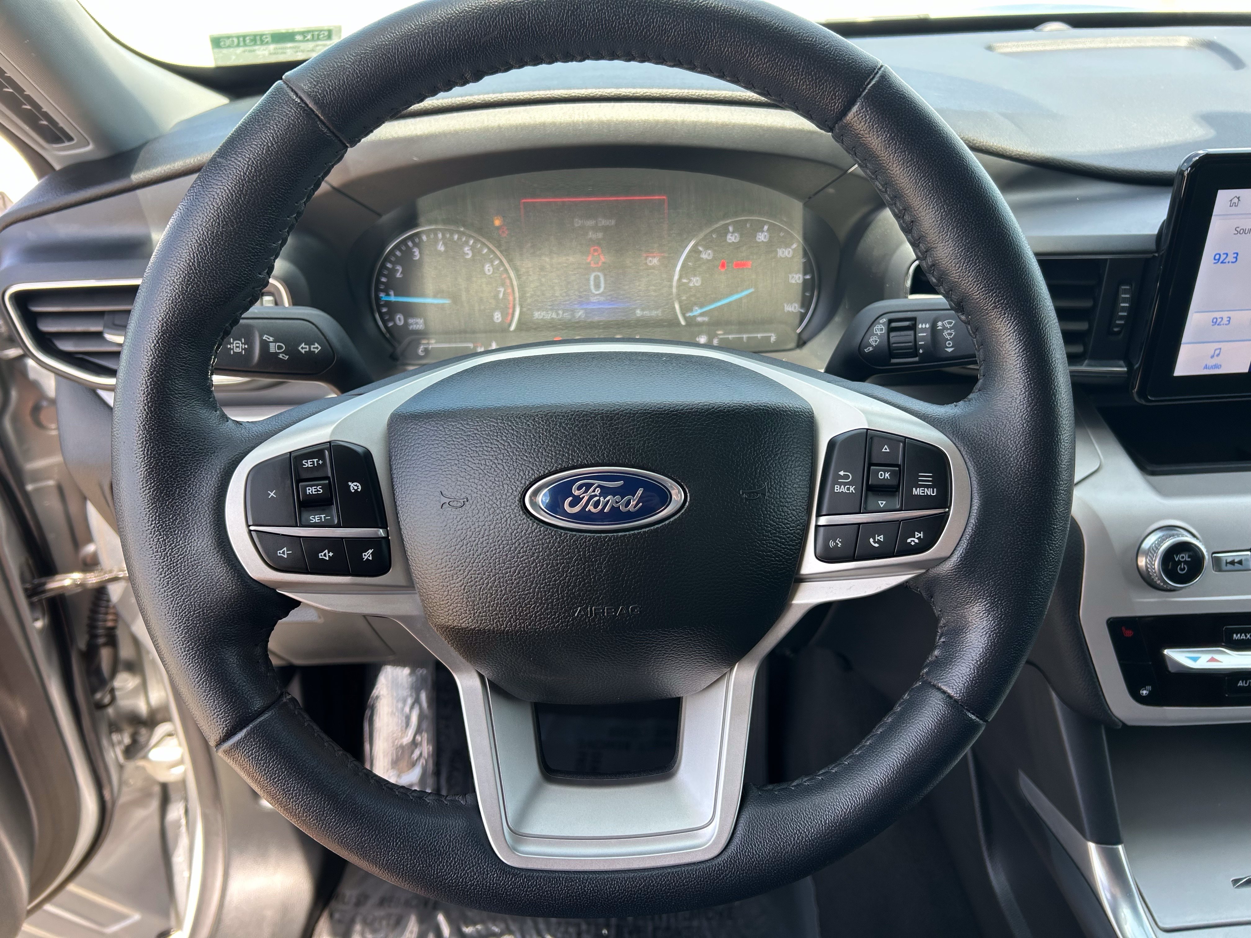 Used 2023 Ford Explorer XLT w/ Equipment Group 202A RWD image 25