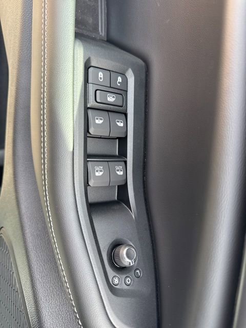 New 2025 Jeep Grand Cherokee L Laredo AWD/4WD image 9