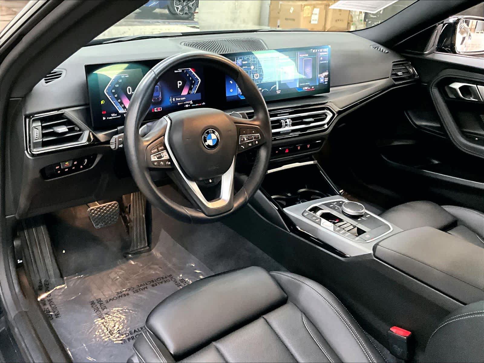 Used 2023 BMW 230i Coupe w/ Convenience Package RWD image 17