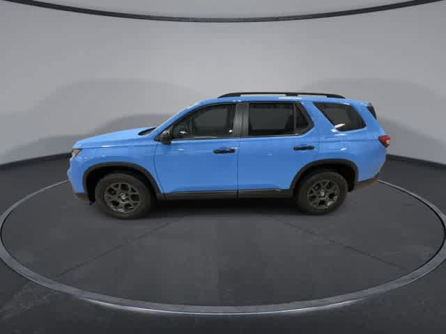 Used 2025 Honda Pilot TrailSport image 5