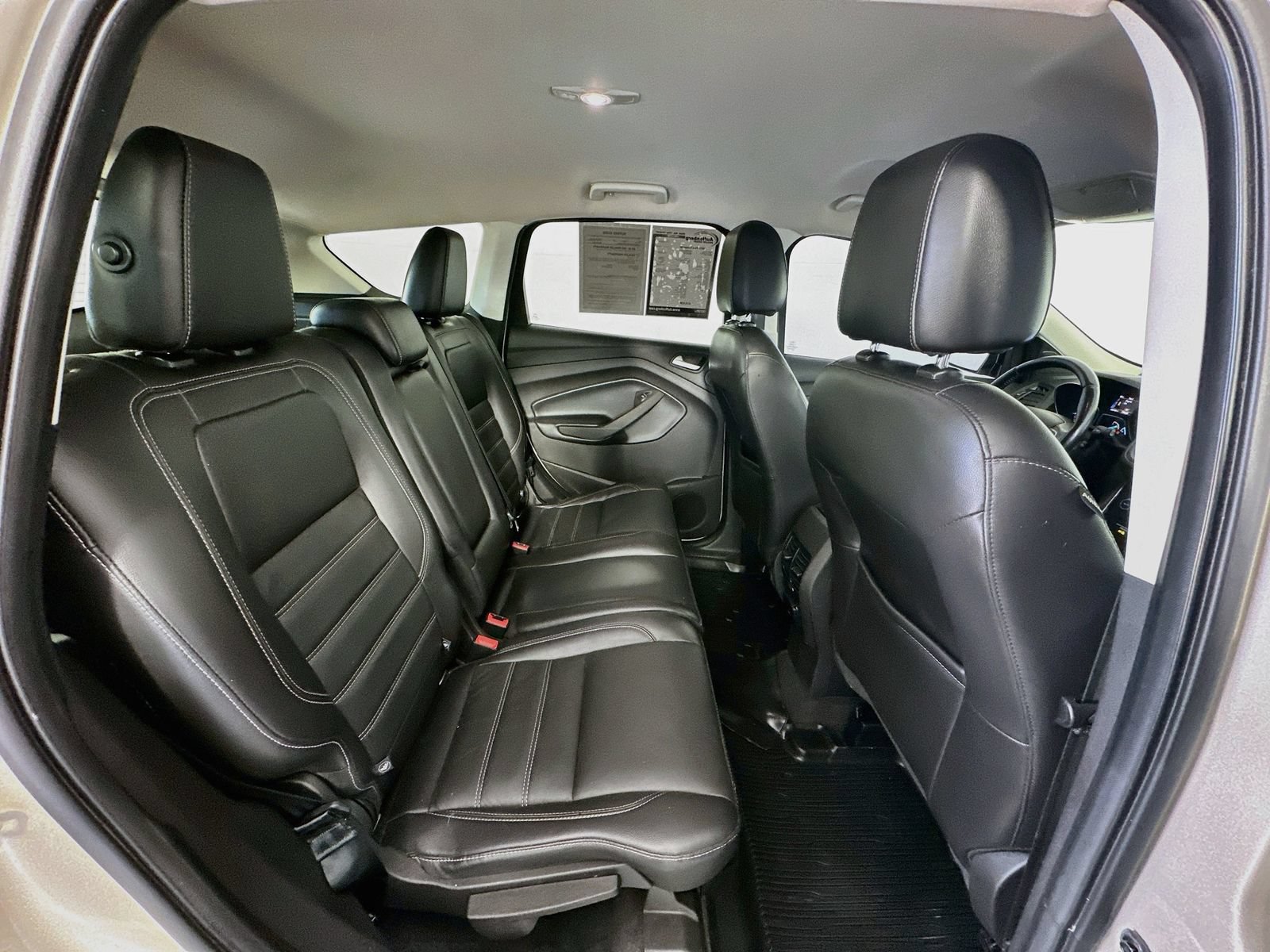 Used 2017 Ford Escape SE w/ SE Leather Comfort Package AWD/4WD image 25