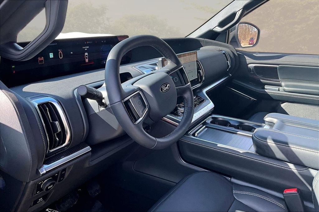 New 2026 Ford Expedition Max Platinum w/ Stealth Performance Package image 6