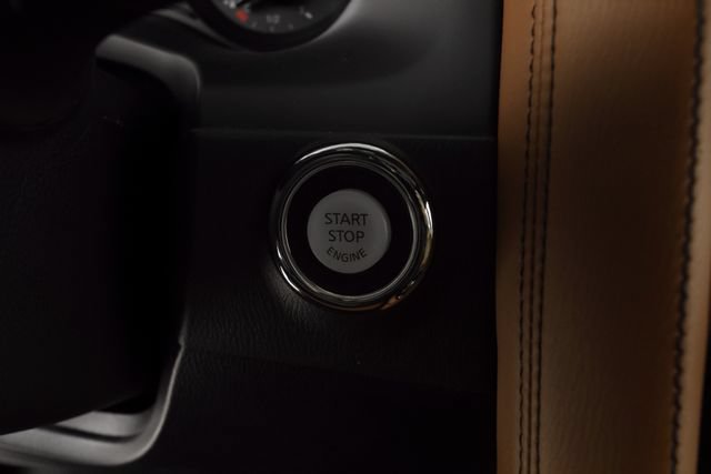 Used 2024 INFINITI QX80 Sensory AWD/4WD image 34