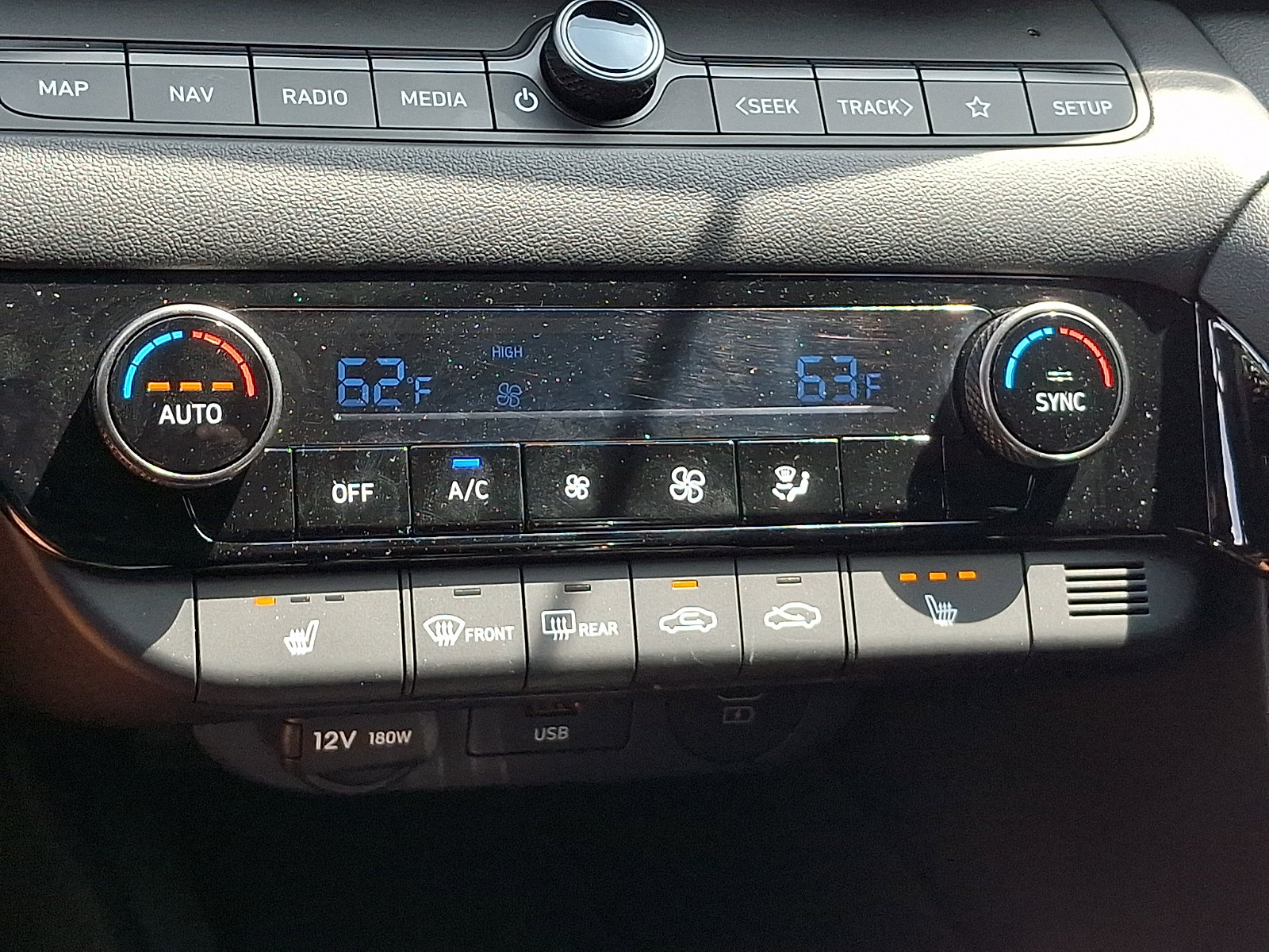 Used 2025 Hyundai Elantra N FWD image 17