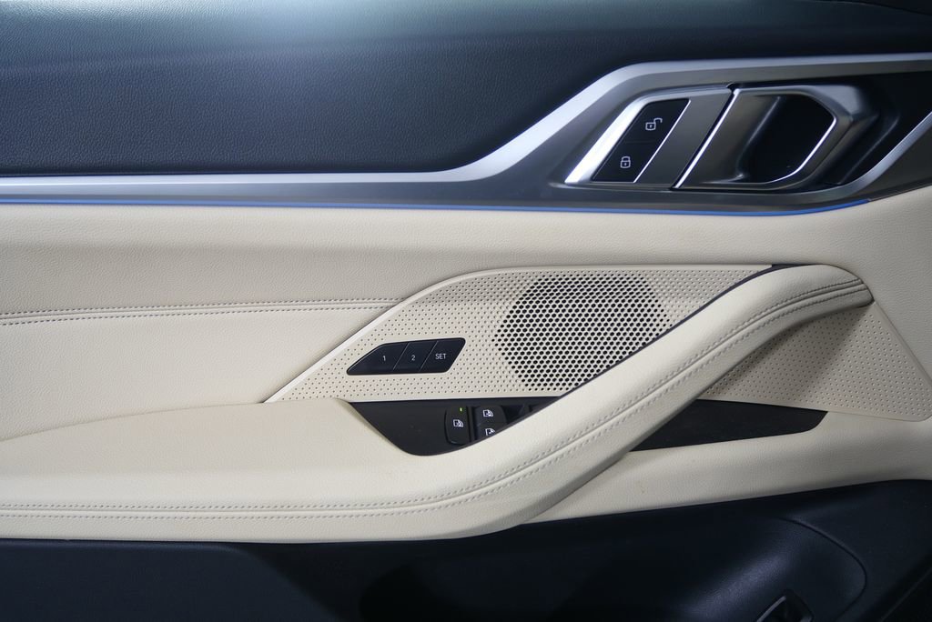 Certified 2024 BMW i4 eDrive35 w/ Premium Package image 8