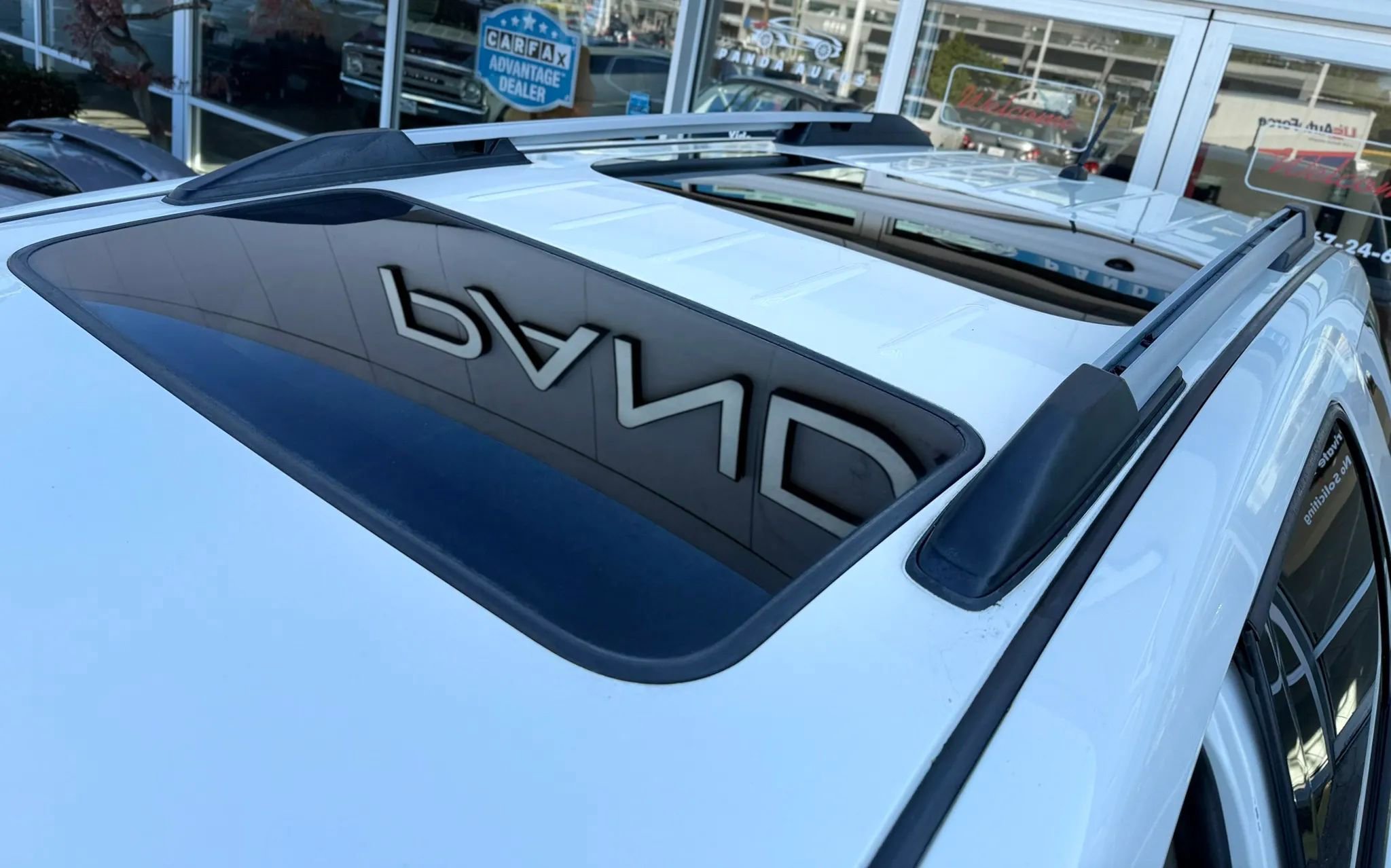 Used 2014 GMC Acadia SLE image 47