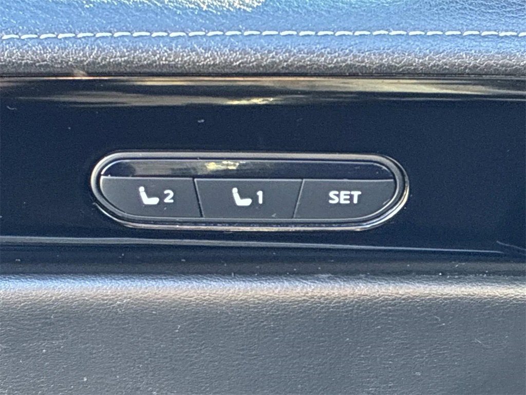 Used 2022 INFINITI QX60 Pure image 26