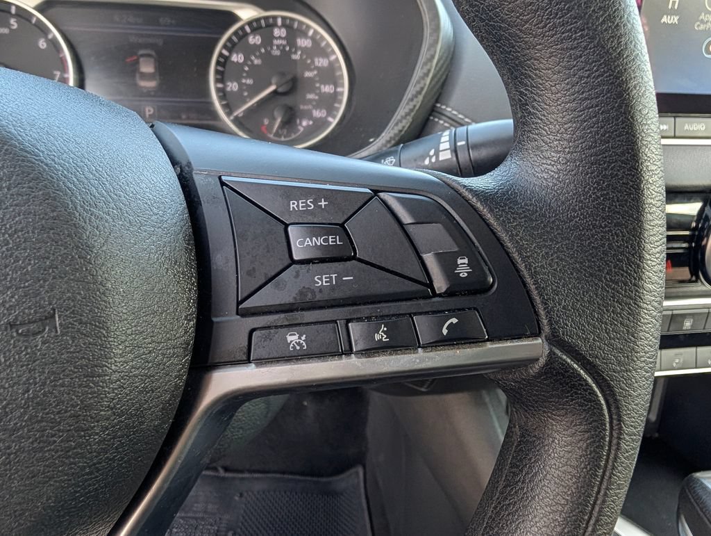 Used 2024 Nissan Sentra SV FWD image 10