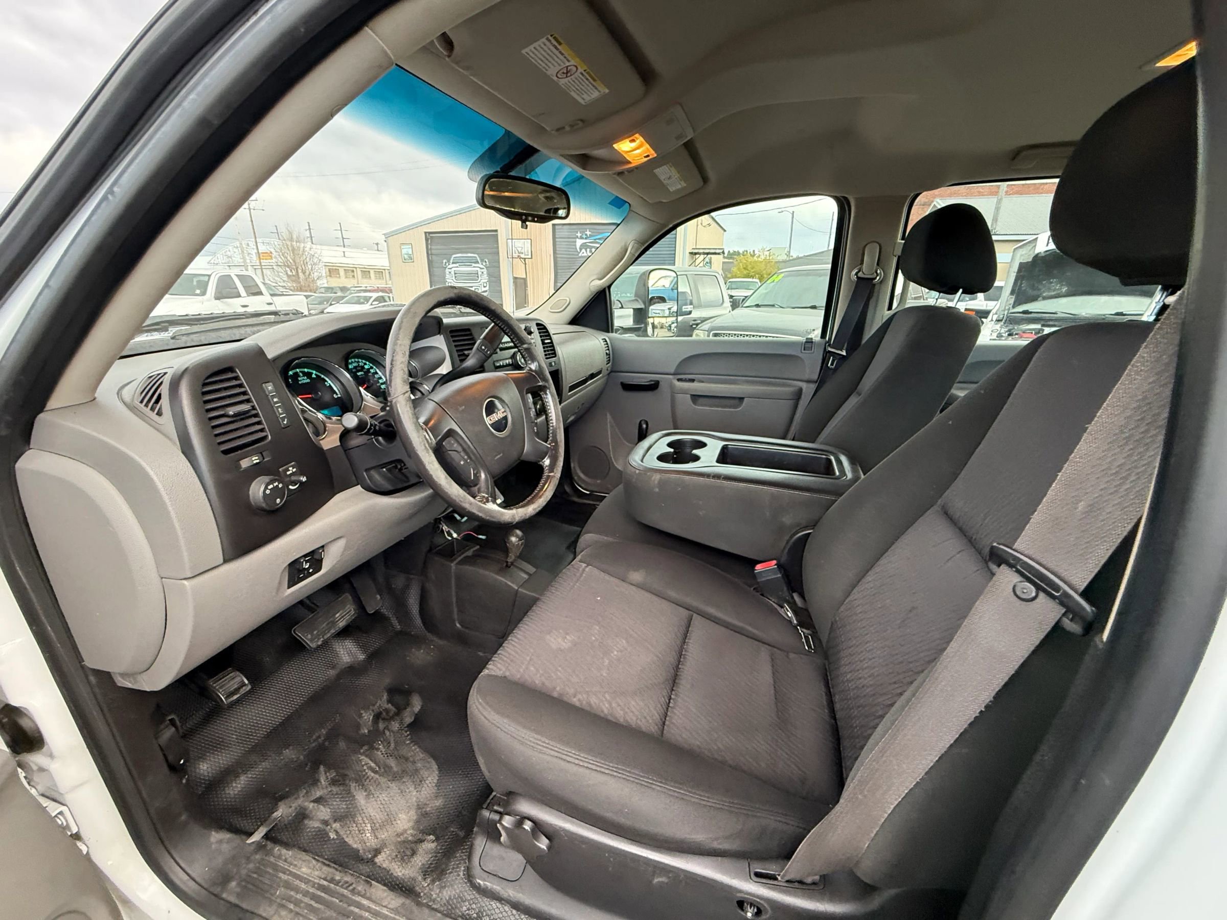 Used 2012 GMC Sierra 3500 W/T image 10