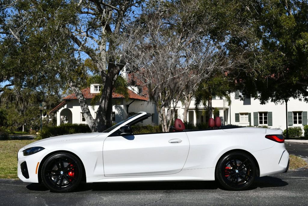 Used 2022 BMW 430i Convertible w/ M Sport Package image 3