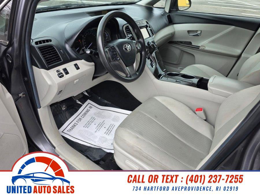 Used 2014 Toyota Venza LE w/ LE Preferred Package AWD/4WD image 9