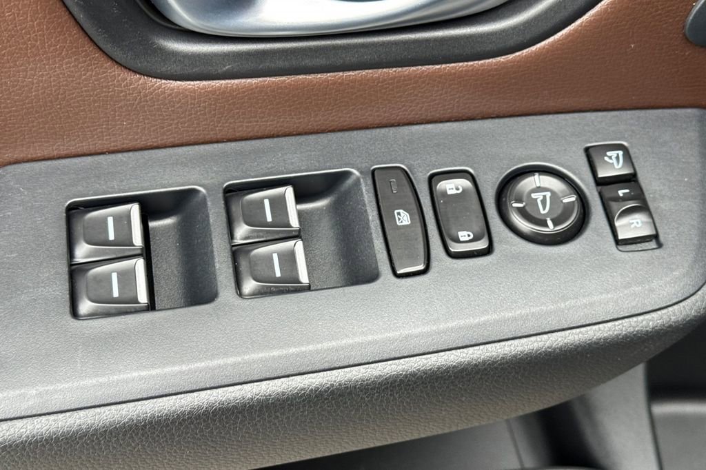 Certified 2023 Honda Pilot Elite image 16