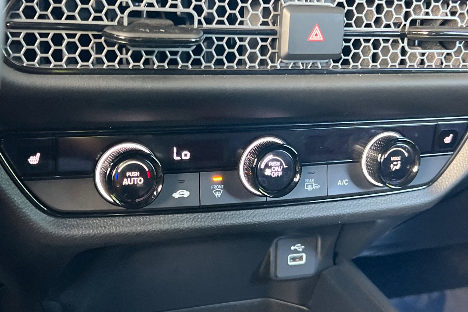 Certified 2024 Honda HR-V Sport image 25