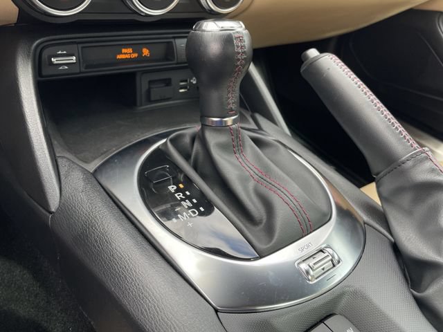 Used 2019 MAZDA MX-5 Miata RF Grand Touring RWD image 23