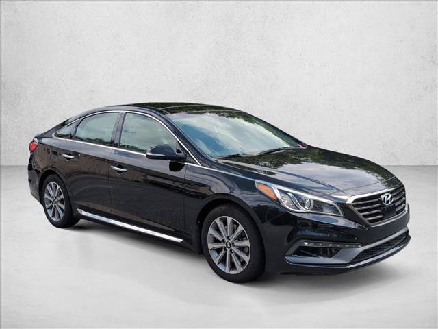 Used 2016 Hyundai Sonata Limited w/ Option Group 05 FWD image 3