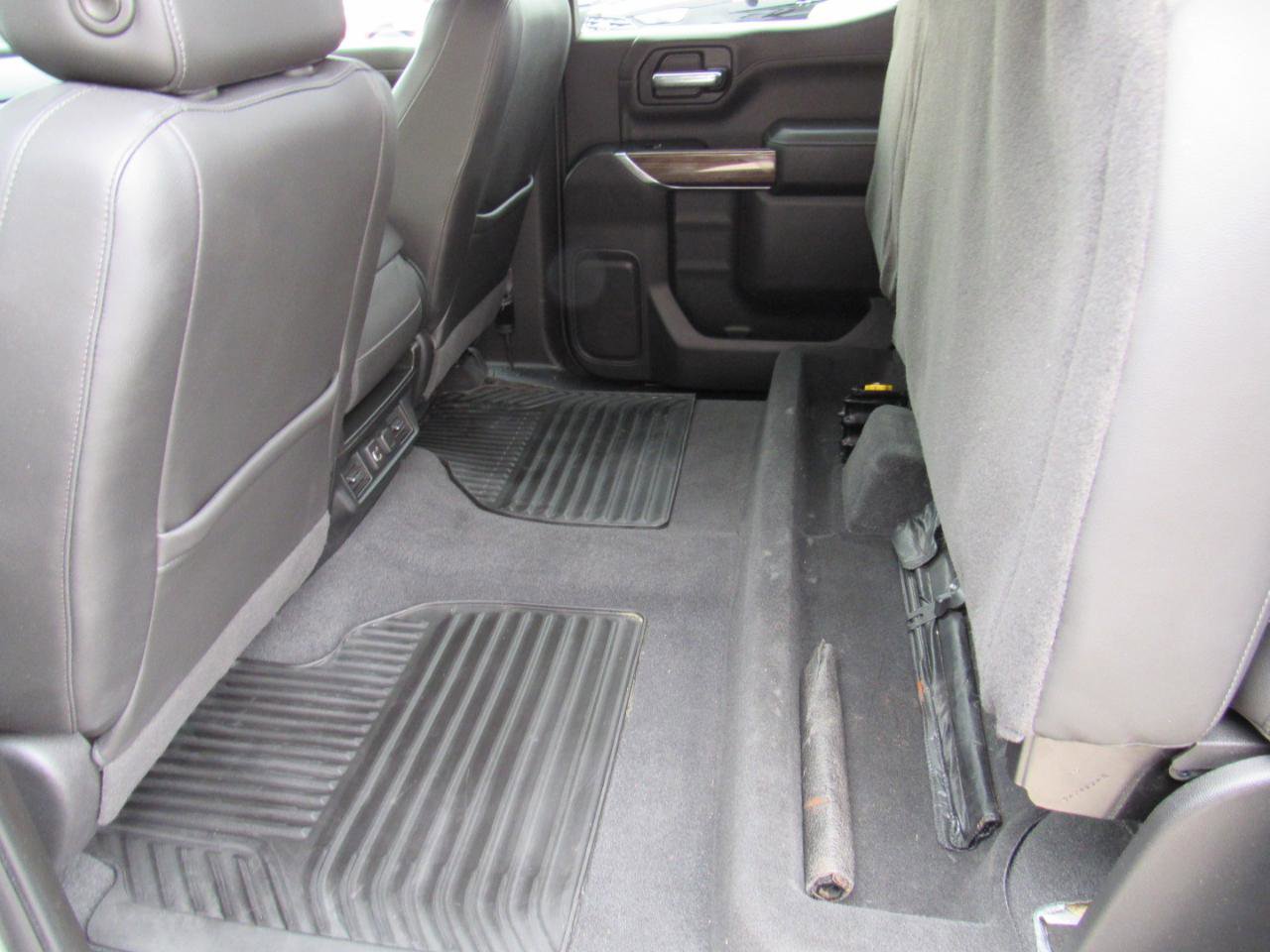 Used 2020 Chevrolet Silverado 1500 LT w/ All-Star Edition image 31