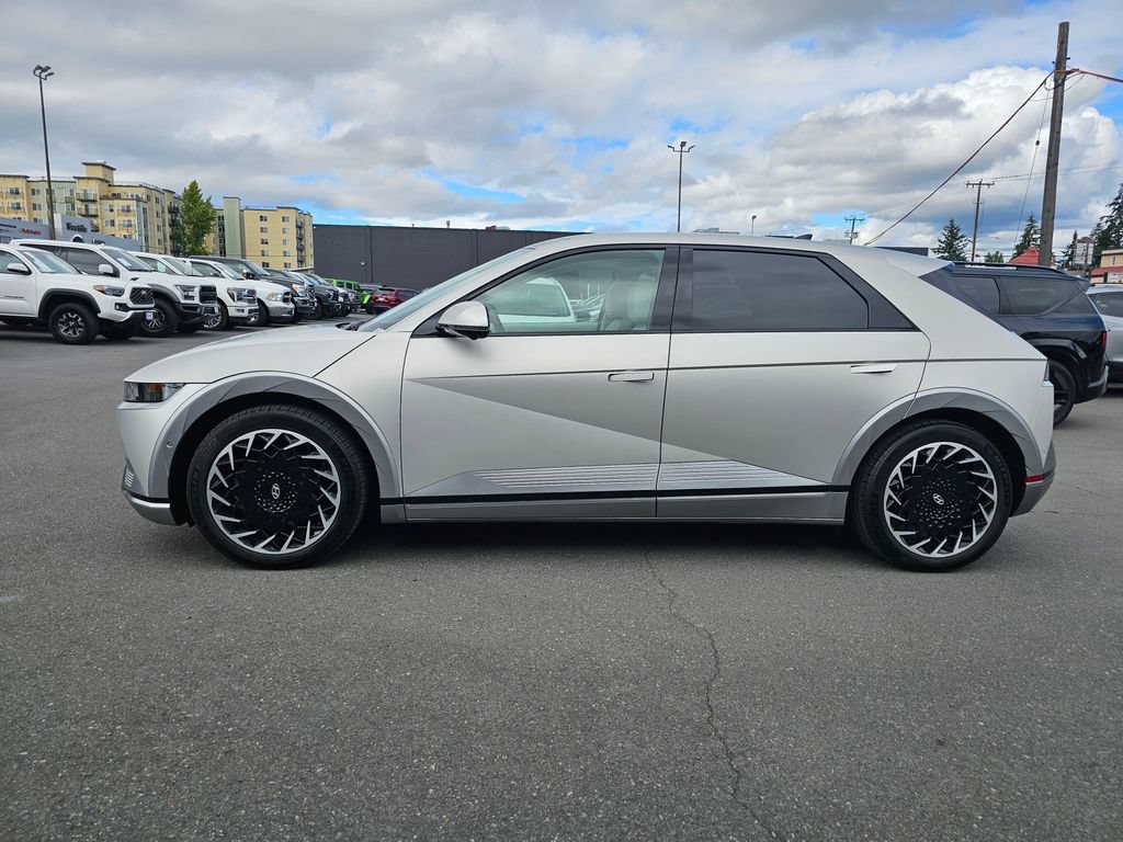 Used 2024 Hyundai Ioniq 5 Limited AWD/4WD image 4
