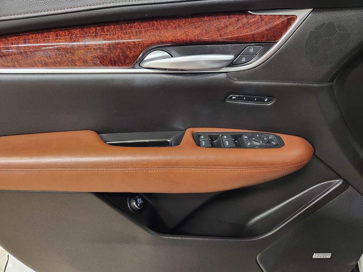 Used 2019 Cadillac XT5 Luxury FWD image 41